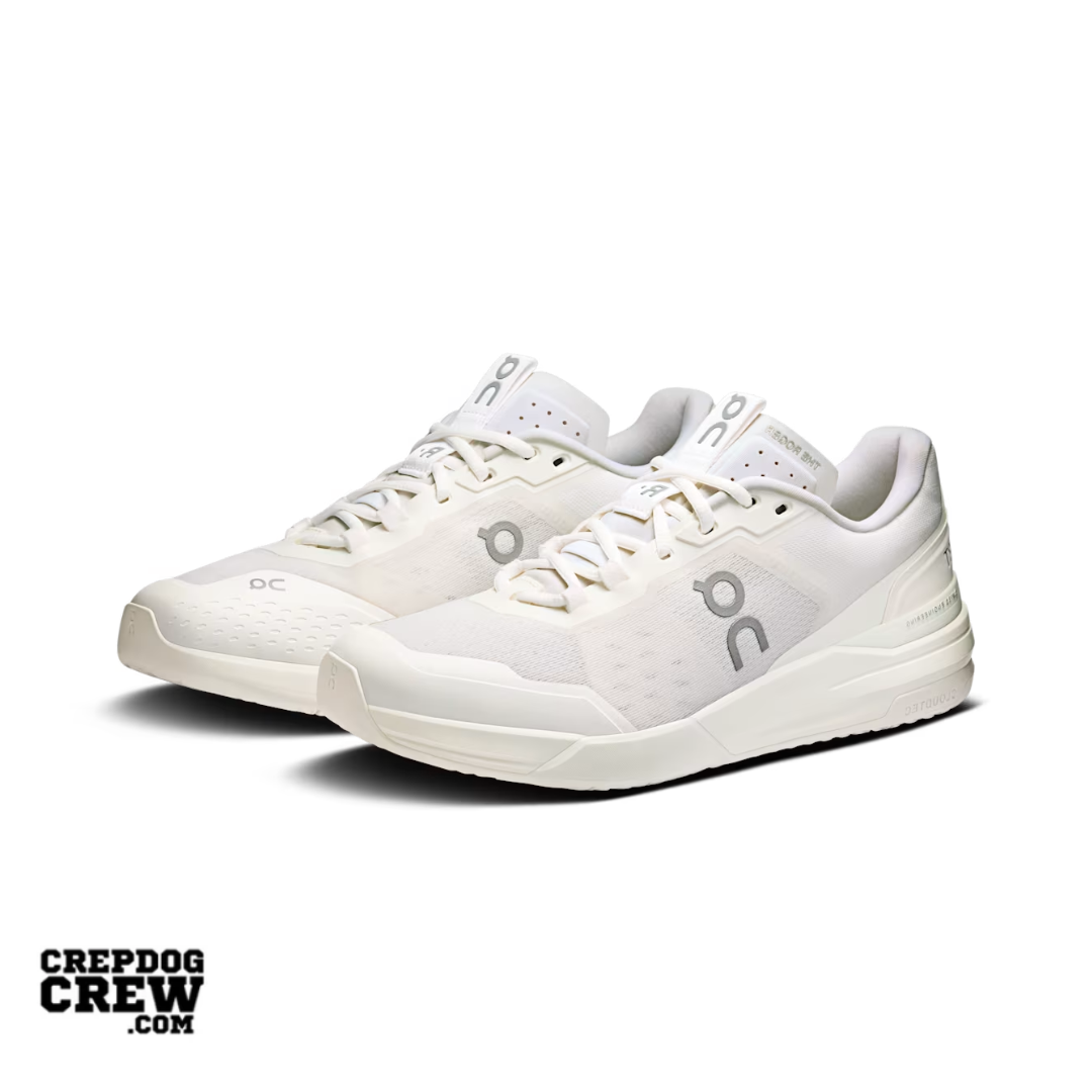 On The Roger Advantage Pro All White
